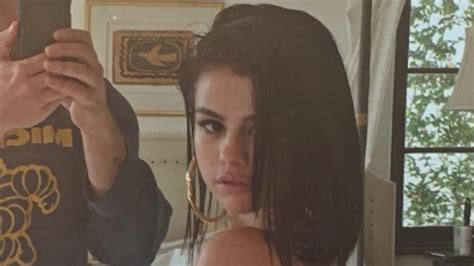 selena gomez boobs nude|Selena Gomez Posed Topless in the Bathtub on Instagram.